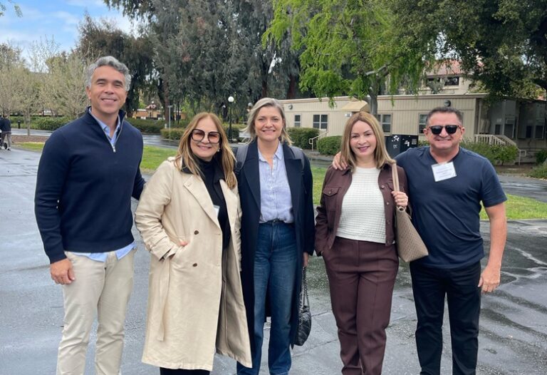 Socorro Neri participa de missão oficial na Universidade de Stanford para fortalecer políticas educacionais no Brasil