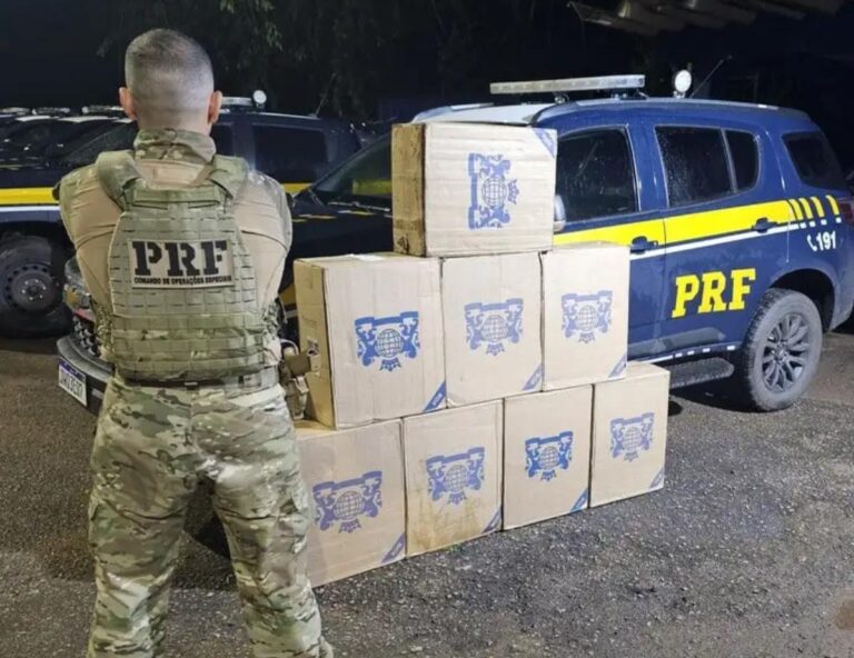PRF apreende 12.500 maços de cigarros em menos de 24 horas em operação na BR-364, em Rio Branco