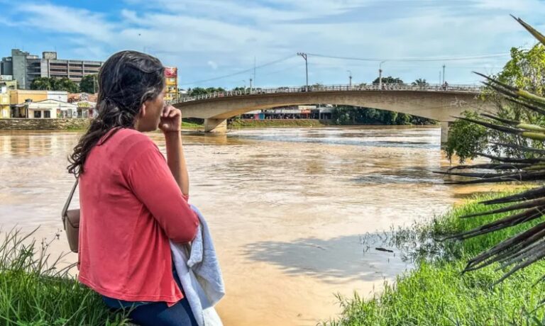 Família de jovem que desapareceu no Rio Acre segue buscas por conta própria