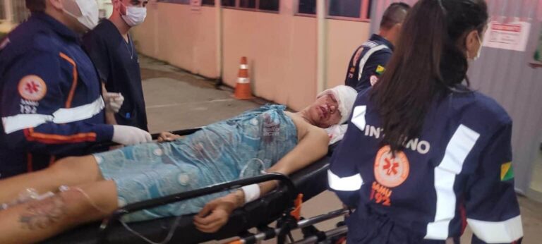 Mulher em situação de rua é agredida por ciúmes no centro de Rio Branco