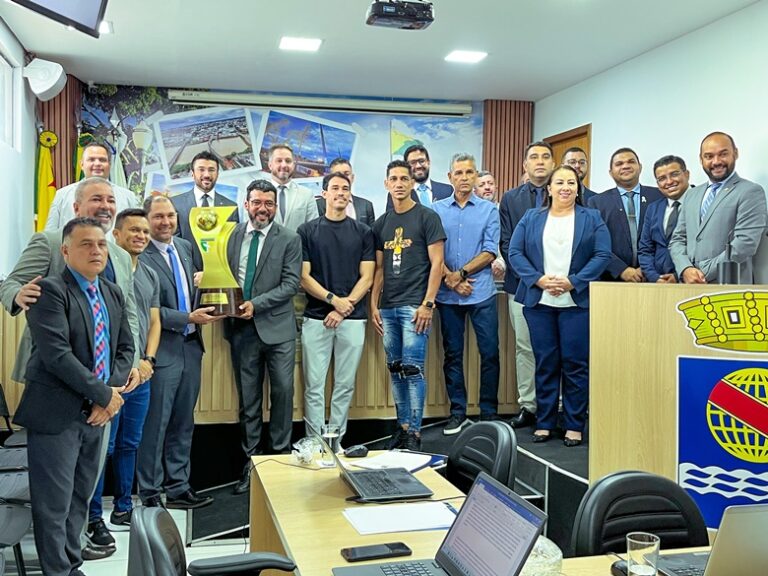 Time do Independência recebe Moção de Aplausos na Câmara de Rio Branco