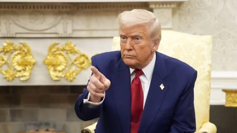 Trump cumpre promessa e anuncia tarifa de 50% para o Brasil