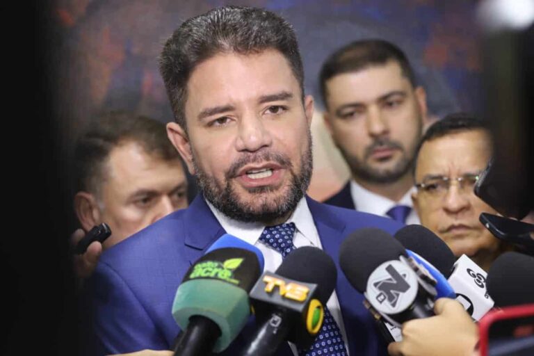 Gladson exonera e nomeia novos comissionados em diversas secretarias
