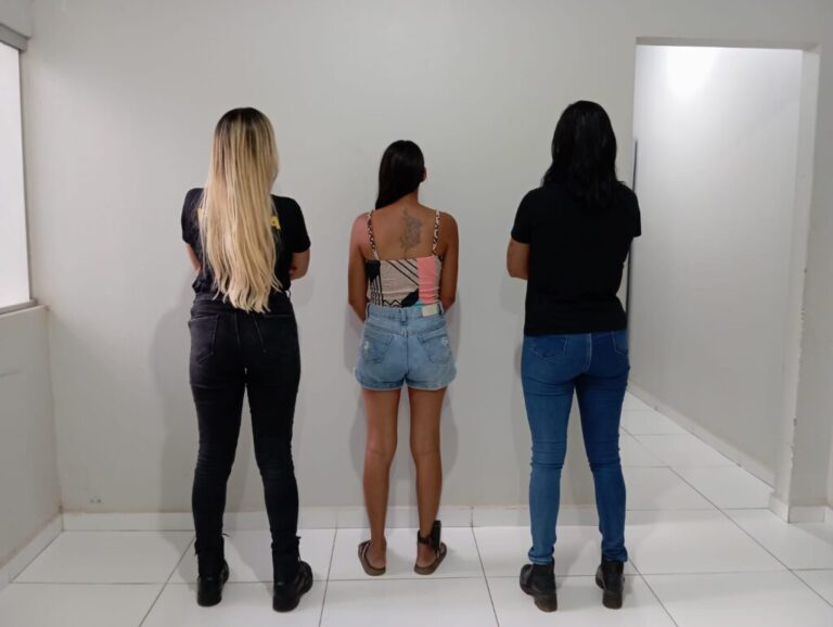 Mulher condenada por roubo de máquina agrícola é presa pela Polícia Civil em Plácido de Castro