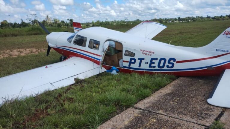 Urgente: trem de pouso quebra durante aterrissagem de avião que saiu de Feijó para Envira