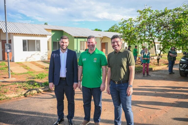 Governo do Acre avança na construção de mais de 800 casas na Cidade do Povo e reafirma compromisso com aqueles que mais precisam