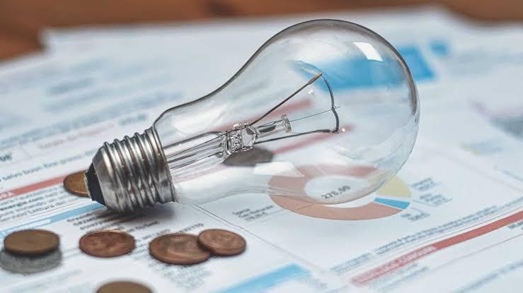 Nova Tarifa Social de Energia beneficia quase 300 mil acreanos com gratuidade na conta de luz