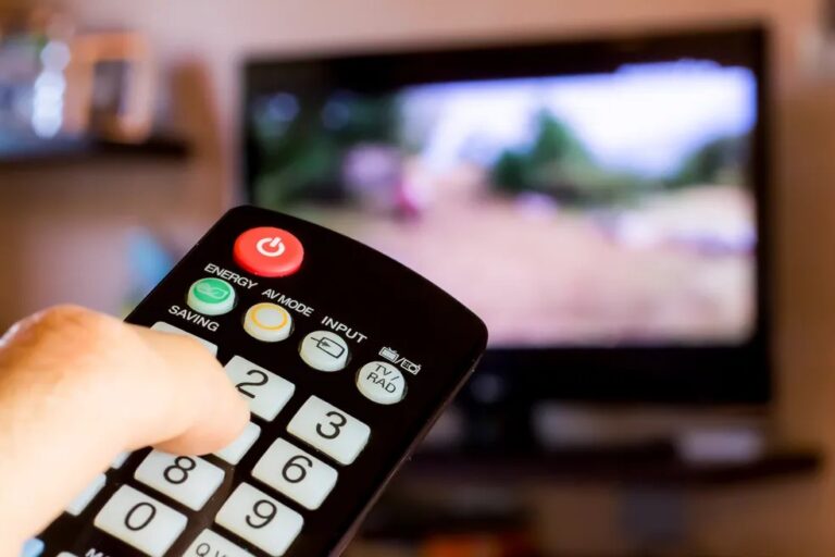 Governo homologa desligamento do sinal analógico de TV em oito municípios do Acre