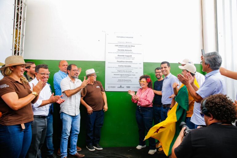 Gonzaga participa da inauguração do Complexo Industrial de Café do Juruá e comemora avanços no agronegócio acreano
