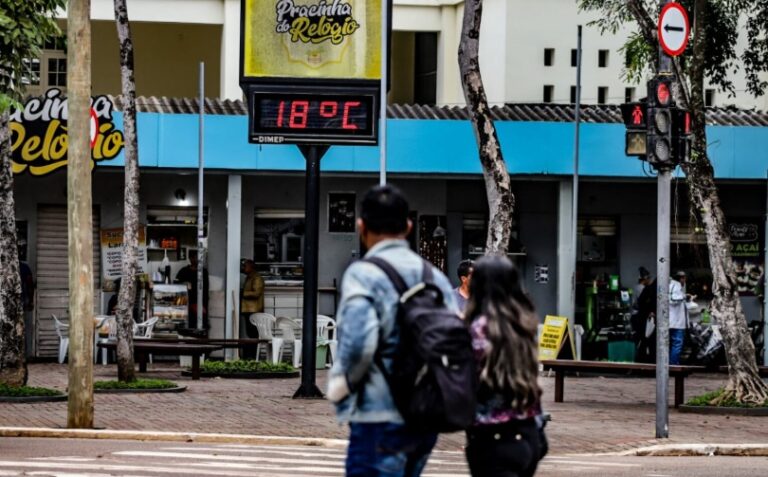 Ar polar derruba temperaturas e promete quinta-feira gelada no Acre