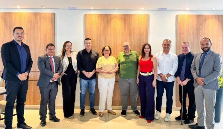 Após desistência de fusão com o Podemos, PSDB diz que vai conversar com outros partidos