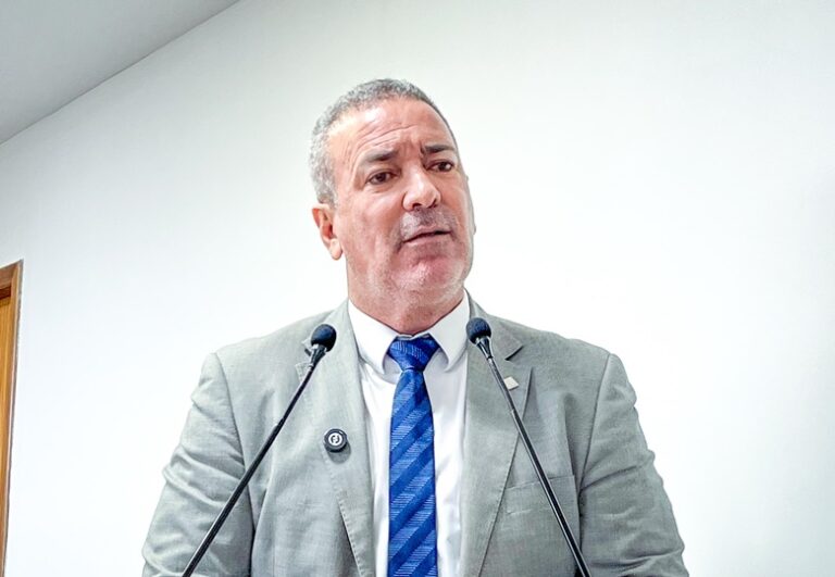 Neném Almeida critica rejeição de requerimento sobre auditoria em obra da ponte na Judia