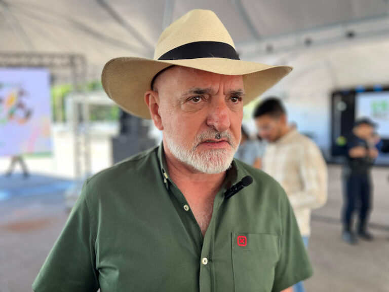 Durante lançamento da 50ª Expoacre, Luís Tchê anuncia que Acre será o 1º estado a ter análise de solo em tempo real