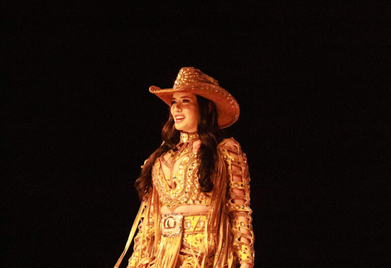 Camila Assunção é eleita Rainha do Rodeio 2025 e celebra conquista com gratidão e força