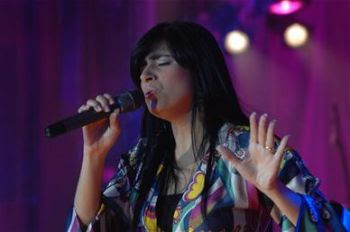 Fernanda Brum é atração principal da Noite Gospel na Expoacre nesta terça-feira