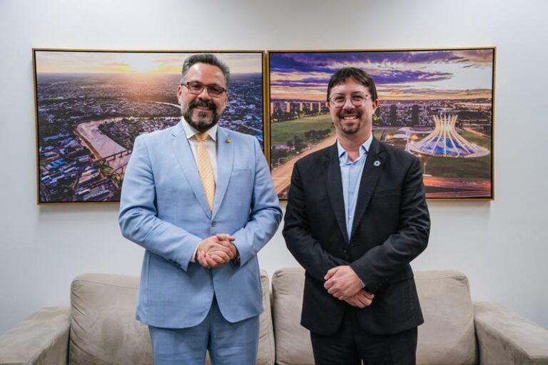 Senador Alan Rick reforça compromisso com avaliação justa para médicos brasileiros