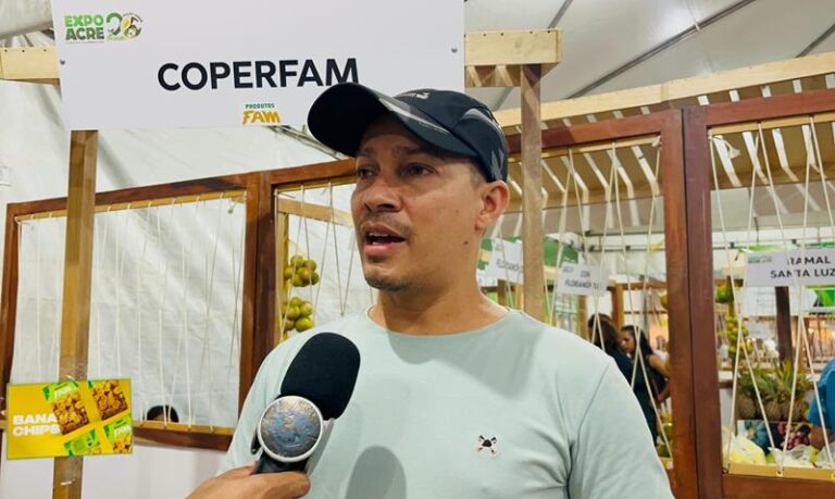 Cooperativa de Rodrigues Alves investe no mercado de derivados da banana e comemora selo para comercialização fora do estado