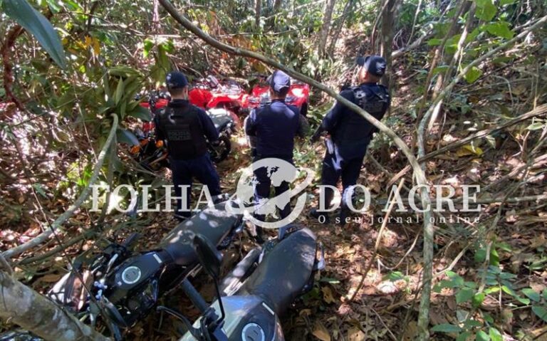 Criminosos assaltam caminhão de concessionária em Rio Branco; PM recupera motos e quadriciclos roubados