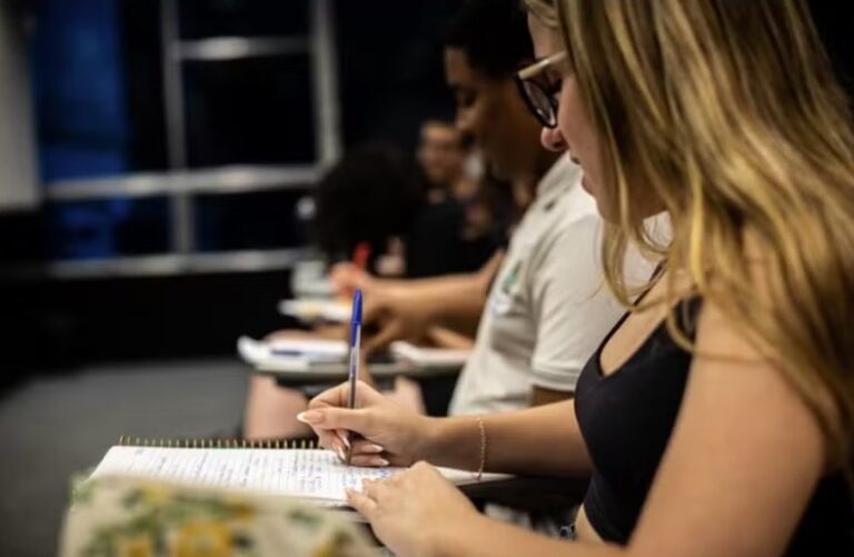 CNU 2025: vagas com maiores salários do concurso pagam a partir de R$ 11 mil; veja a lista