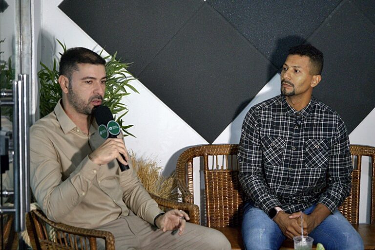 Presidente da Aleac, Nicolau Júnior destaca papel do Legislativo no desenvolvimento do Acre durante entrevista na Expoacre