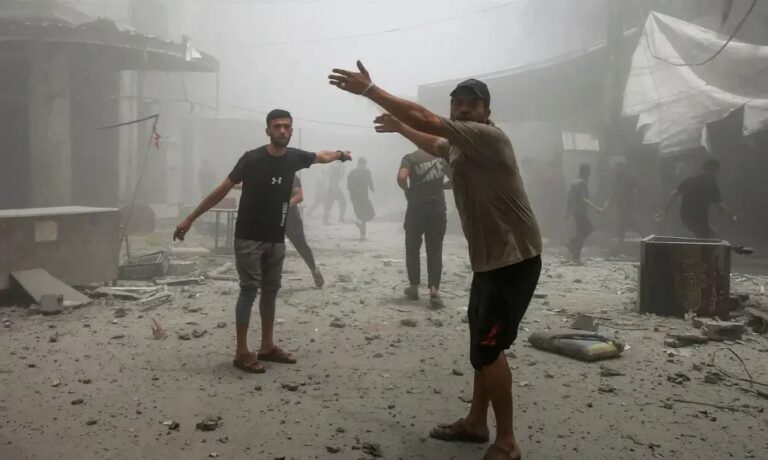 Ataques israelenses mataram pelo menos 82 palestinos na última noite