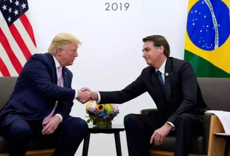 Trump volta a defender ‘grande’ Bolsonaro e pede que deixem ex-presidente em paz