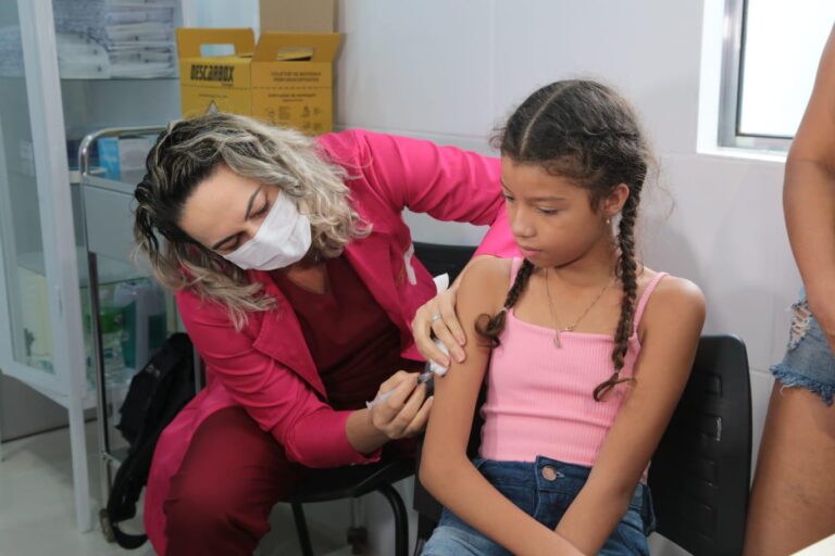 Prefeitura de Rio Branco amplia funcionamento das unidades de saúde e reforça vacinação no combate ao sarampo