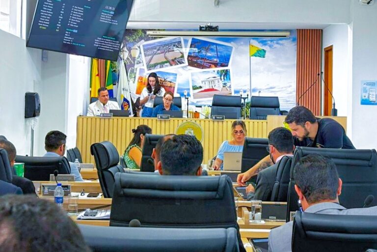 Vereador cobra funcionamento do pagamento por Pix nos ônibus de Rio Branco