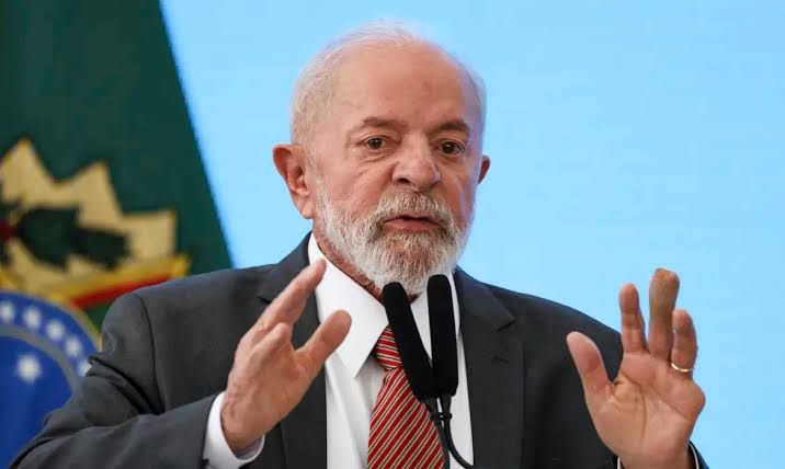 Lula diz que recebe salário de R$ 46 mil e pede aumento todos os dias pra si mesmo: “Meu salário não é muito”