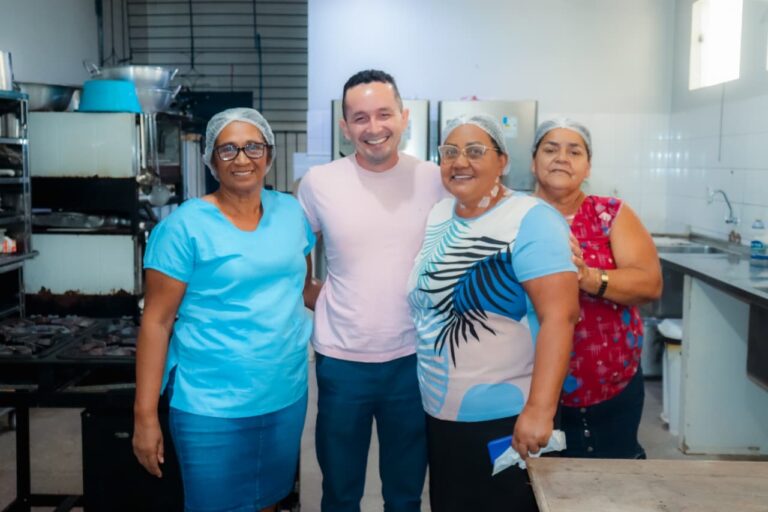Adailton Cruz leva mandato para perto da população em visita ao Hospital de Senador Guiomard