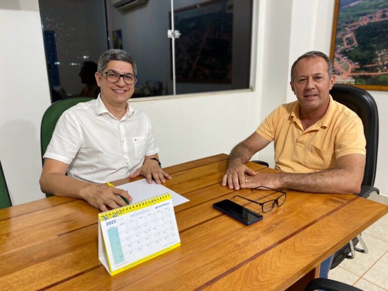 Calegário alerta prefeito de Acrelândia sobre possível contratação irregular