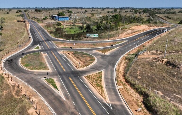 Estrada da Variante recebe ajustes finais antes da entrega para a população de Xapuri