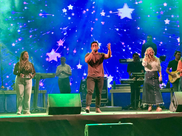 Noite Gospel marca a abertura oficial do Festival da Farinha em Cruzeiro do Sul