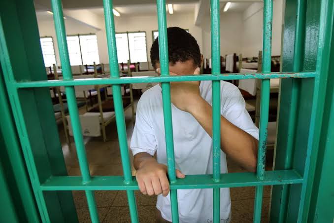 Projeto de lei prevê aumento do tempo de internação de menores infratores para até 10 anos em casos graves