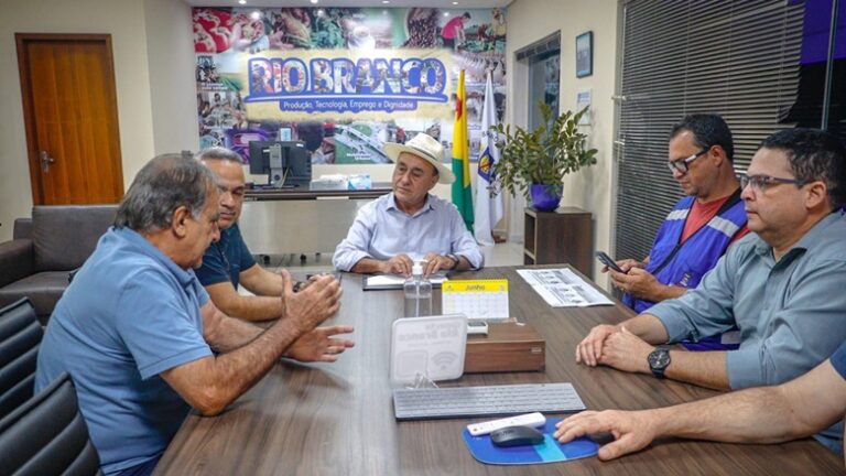 Acre cria comissão para estudos sobre saneamento integrado para solucionar falta de água