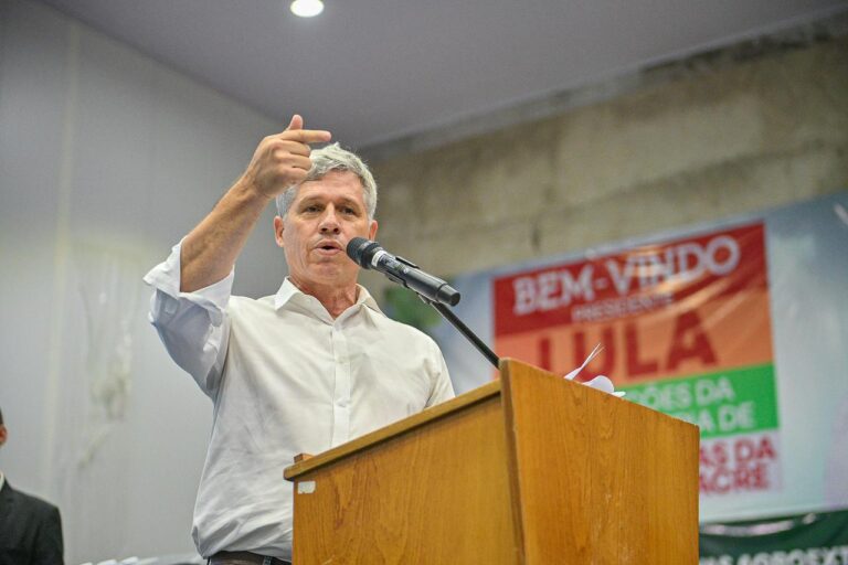 “Vai ser o maior programa de reflorestamento produtivo”, diz ministro ao anunciar pacote milionário para agricultura familiar no Acre