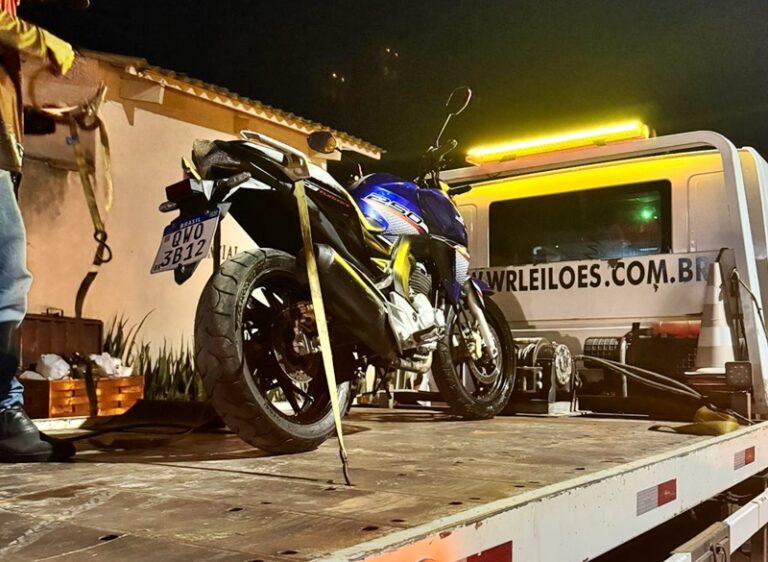 PM recupera moto roubada e prende foragido da Justiça em Rio Branco