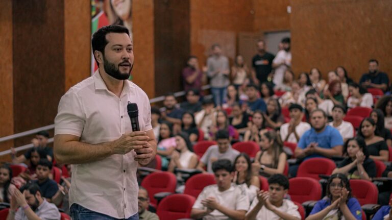 Jarude amplia projeto “Partiu, ENEM” com aulas on-line e aberto a todos os públicos