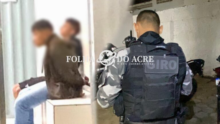 PM prende assaltantes que roubaram moto de casal na saída do shopping, em Rio Branco