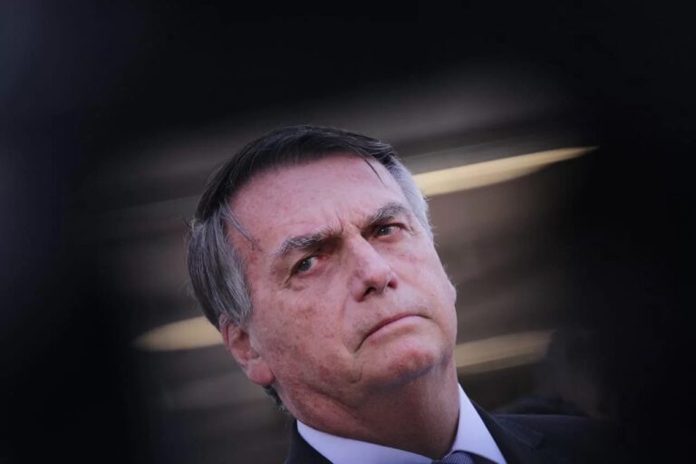 Políticos repercutem prisão domiciliar de Bolsonaro: ‘vingança política’ e ‘não tinha jeito’