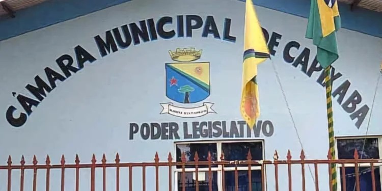 Câmara de Capixaba altera horário e local das sessões durante agosto por obras no plenário