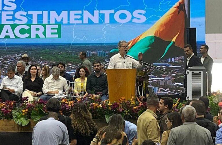 “Lula não olha para quem é prefeito ou governador”, diz Jorge Viana durante visita à Cooperacre em Rio Branco