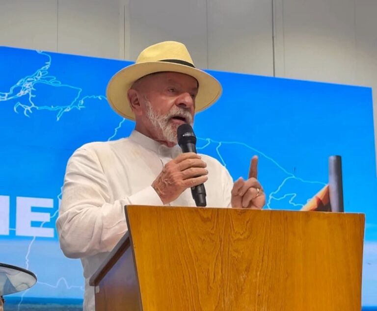 ‘Eu duvido que se juntar os últimos 10 presidentes eles tenham feito 10% do que eu fiz no Acre’, diz Lula
