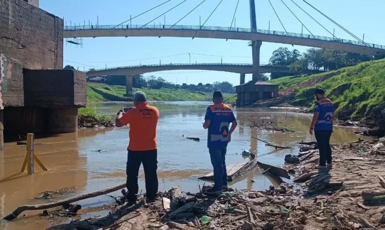 Rio Acre sobe mais de 15 cm em 24h e se aproxima dos 2 metros em Rio Branco