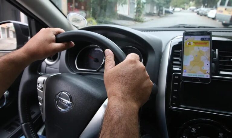 Uber lança selo de verificação para usuários no Brasil