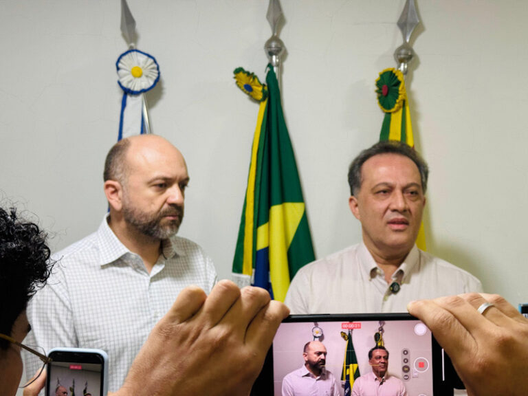 Prefeitura anuncia reforço na frota de ônibus e nova licitação para o transporte coletivo durante encontro com vereadores