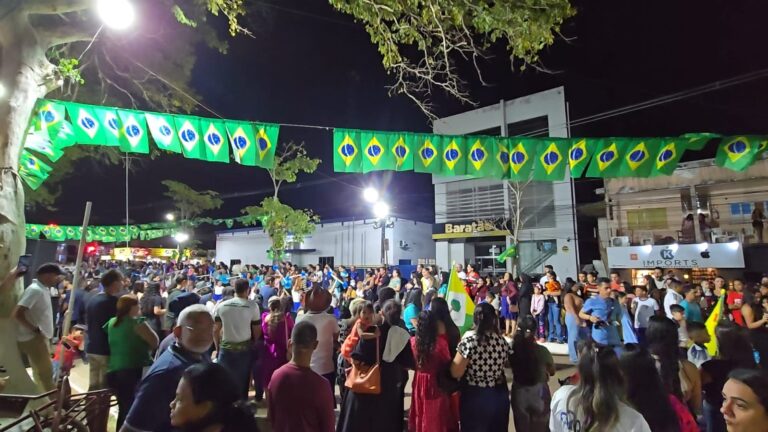 Cerca de 3 mil estudantes participam do desfile de 7 de Setembro em Senador Guiomard