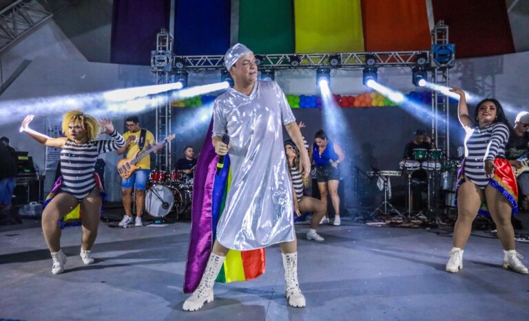 Após internação, cantor acreano Ferdiney Rios será homenageado na abertura do Circuito Acreano da Diversidade 2025