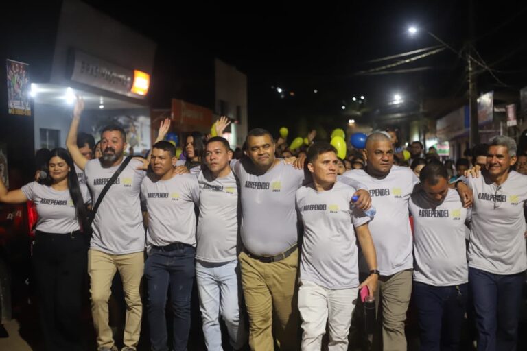 Assis Brasil encerra Semana Evangélica com show nacional da Banda Som e Louvor e recorde de público