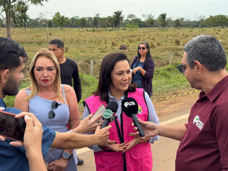 Mailza Assis destaca entrega da Estrada da Variante em Xapuri como marco de desenvolvimento